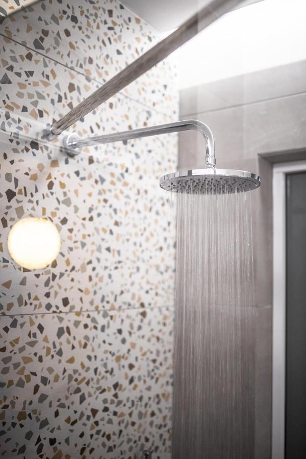 Artistic Getaway Home - Super Central Heraklion  Ngoại thất bức ảnh